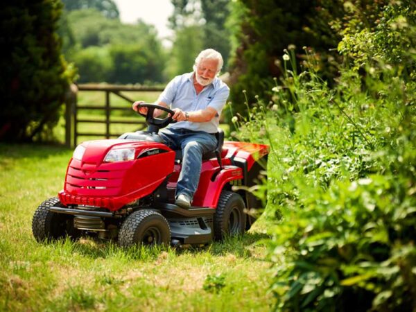 Mountfield MTF 98H - Tracteur tondeuse avec boîte de vitesses hydrostatique et bac de ramassage de 240 L